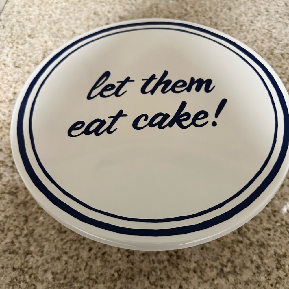 🎉 Temp price drop🎉NWT Kate spade by Lenox cake pedestal plate